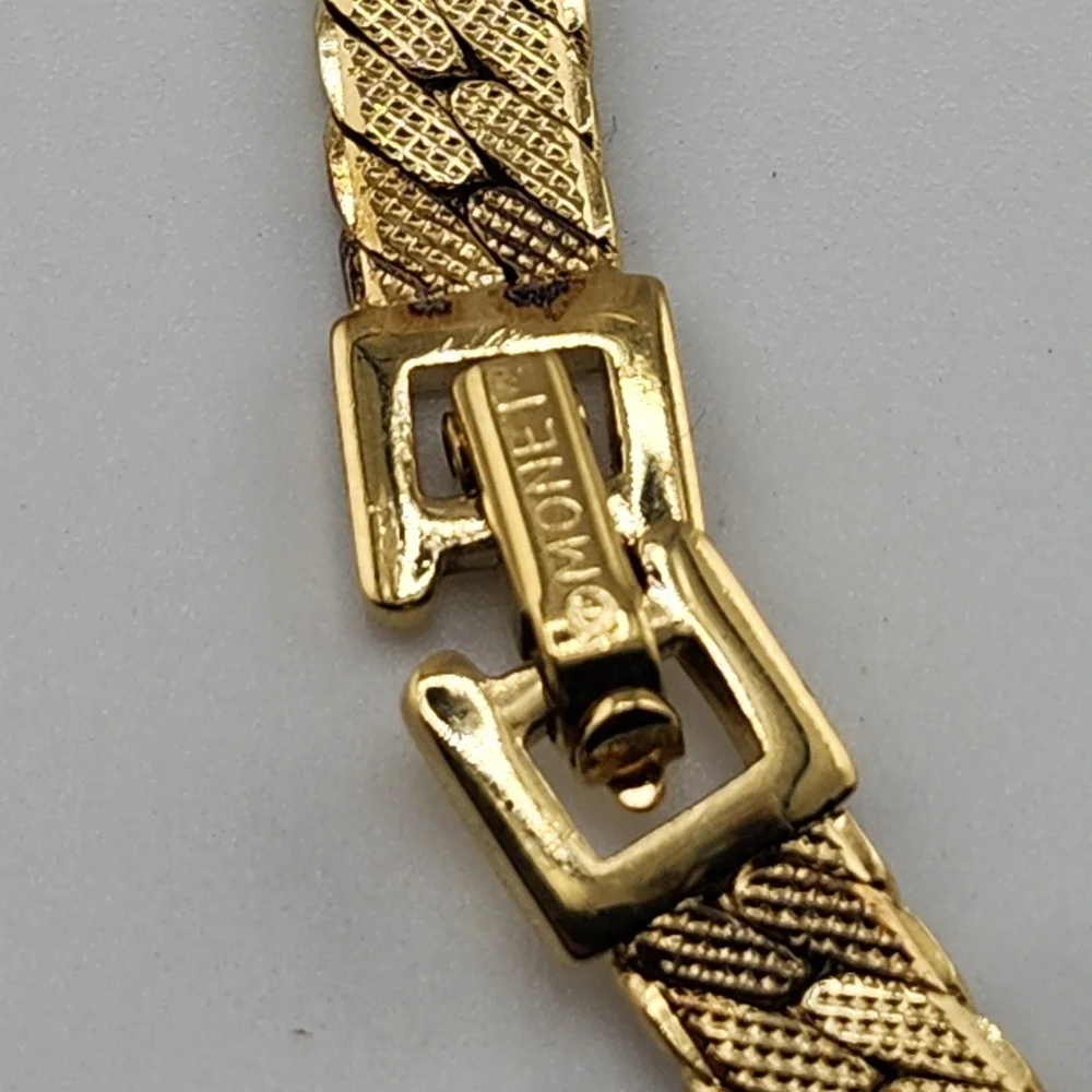 Vintage Monet Gold Tone Flat Herringbone Choker‎ Necklace READ